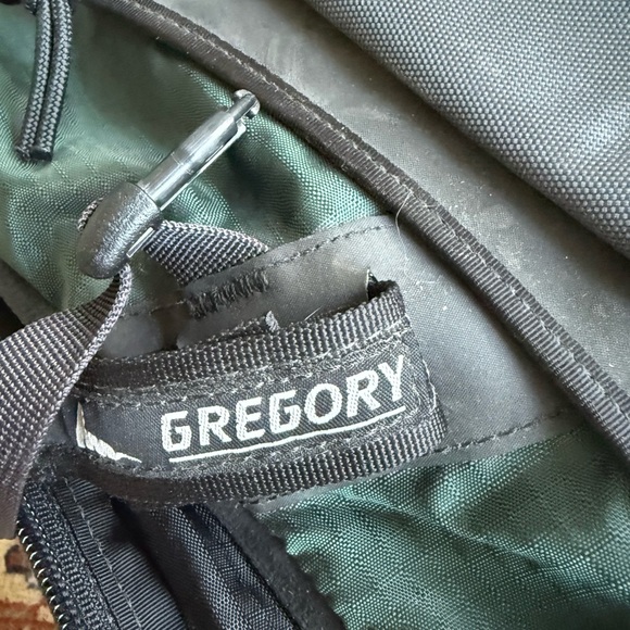 Gregory Outdoor Backpack - Picture 5 of 6